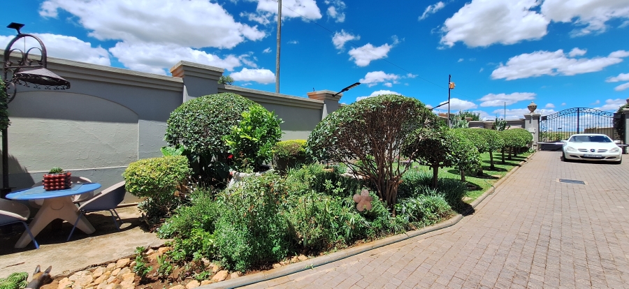 4 Bedroom Property for Sale in Maraldi Estate Free State